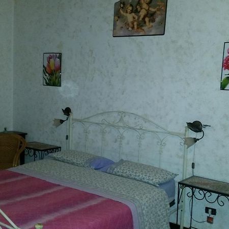 레조디칼라브리아 Il Balcone Sullo Stretto B&B 객실 사진